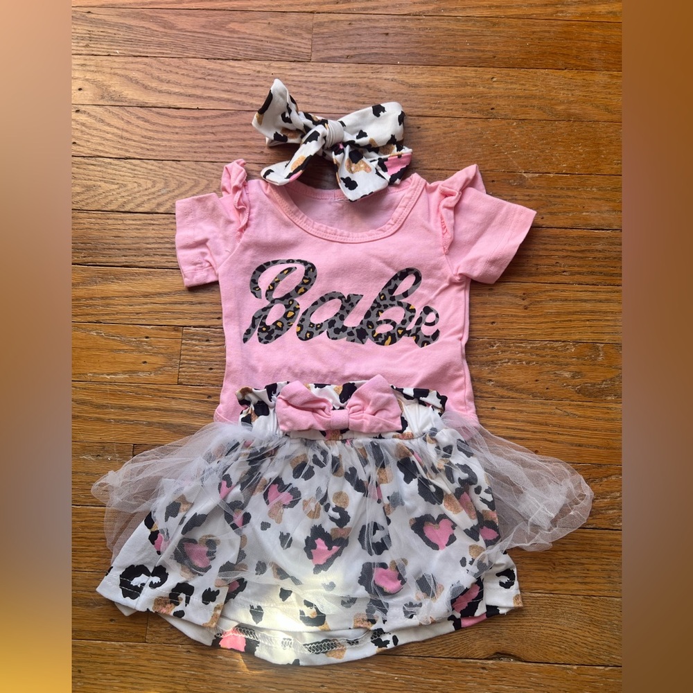 Baby Girl Outfit with leopard skirt and matching headband 0-3m